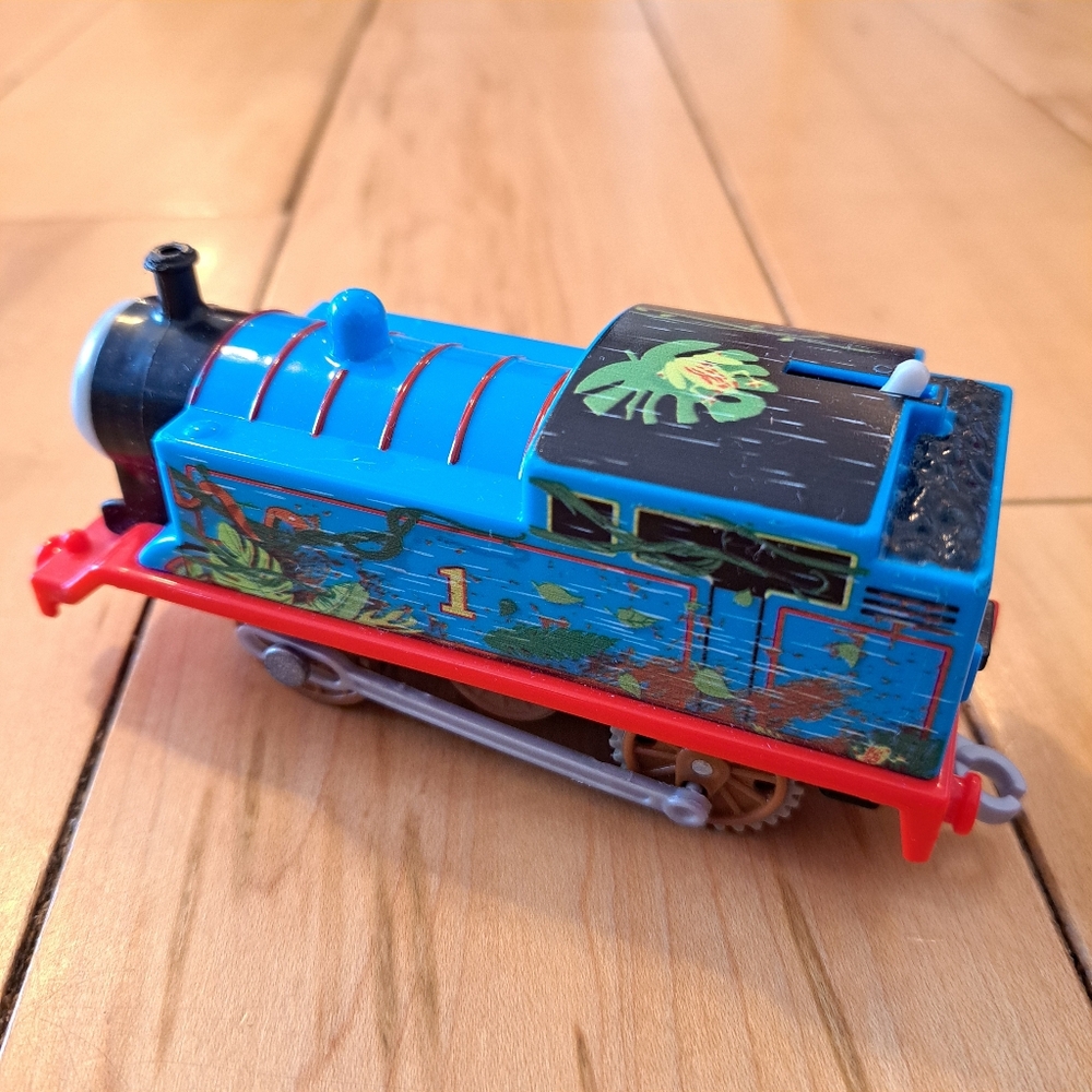 MUDDY RAINFOREST THOMAS JUNGLE Thomas Train Trackmaster Motorized ACE THE RACER